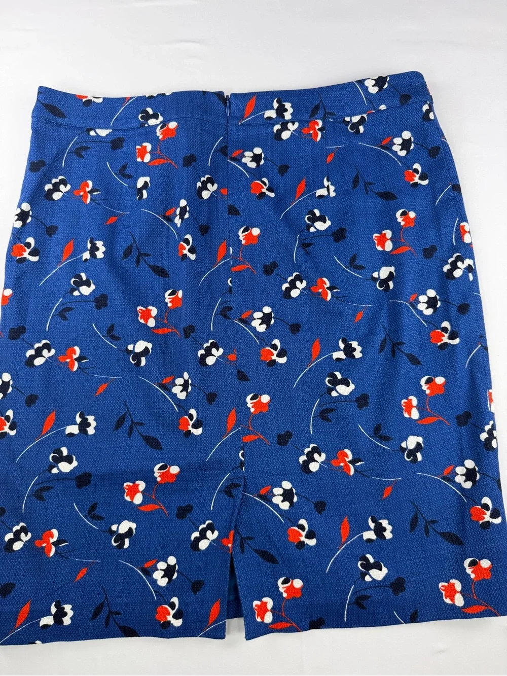 Boden Blue Floral Pencil Skirt & Red & White Floral Accents- Beautiful EUC 14R